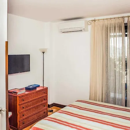 Sant'agnello Sleeps 2 Air Con Wifi * Sorrent